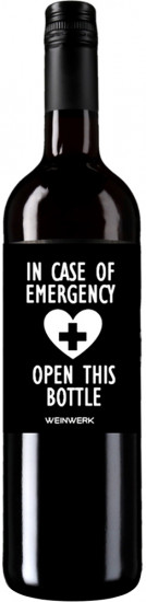 2022 IN CASE OF EMERGENCY OPEN THIS BOTTLE Pinot noir trocken - Weingut Weinwerk