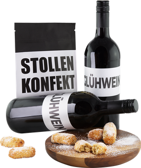 Glühwein und Stollenkonfekt