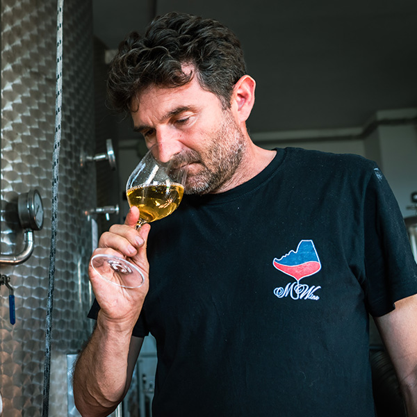 Claudio Canavero Claudio Canavero